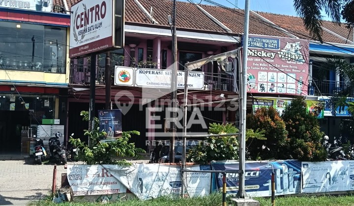 For Sale: Two-Story Attached Shophouse on Cikampek Main Road, Karawang 2