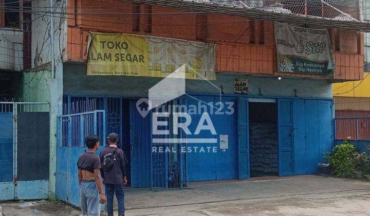 Dijual Ruko 2 Lantai di Pinggir Jalan Surotokunto Johar Karawang, SHM 1
