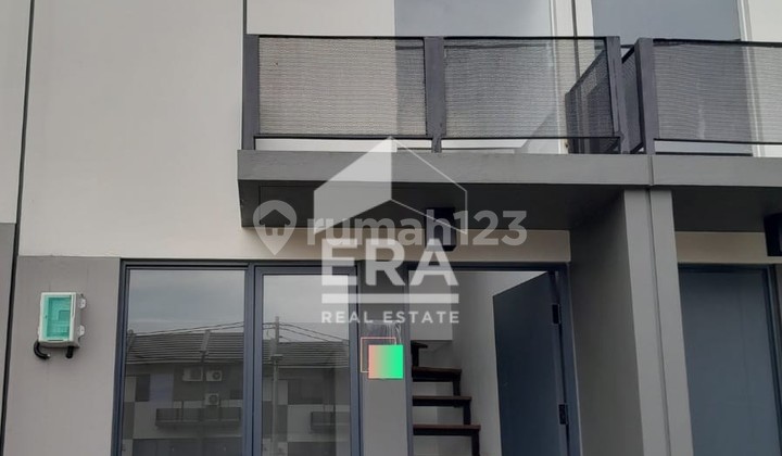 Disewakan Rumah Brand New Modern Minimalis di Rolling Hills Karawang