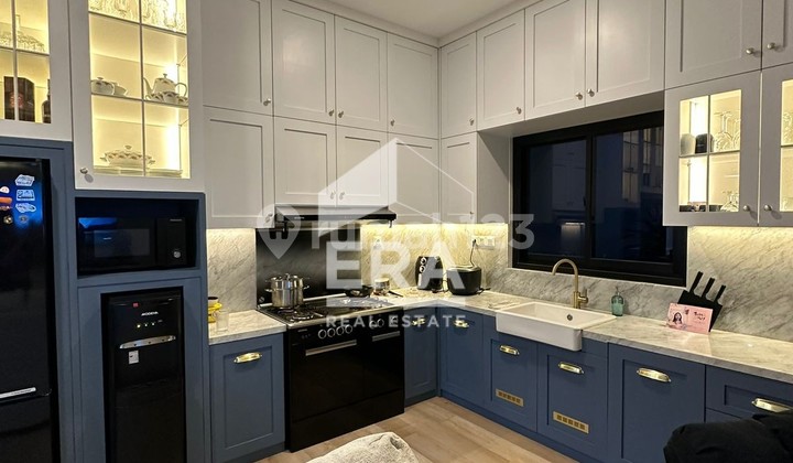 Dijual Rumah 2 Lantai Full Furnished di Resinda Karawang 2