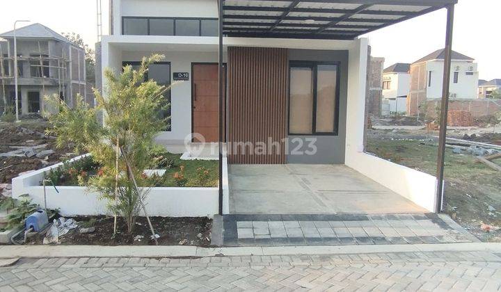 Rumah Murah Pinggir Jalan Utama Tembalang 1