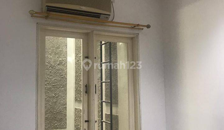 di Permata Buana Jakarta Barat Puri, Jakarta Barat 11