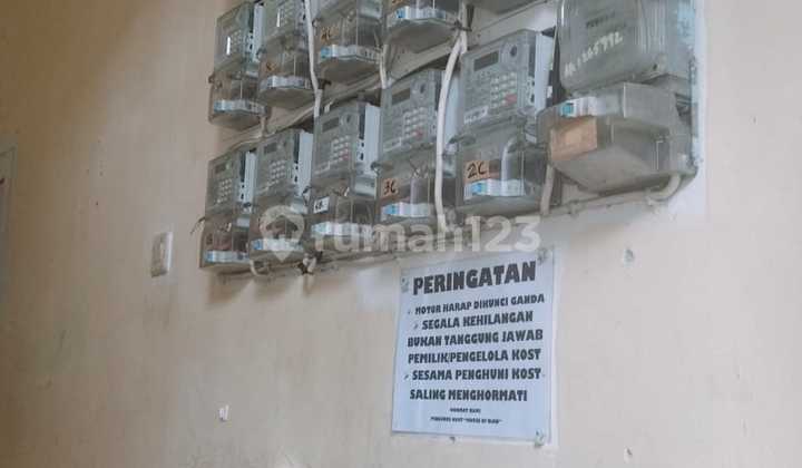Rumah Kost di Jl. Alpukat Tanjung Duren, Hadap Selatan, Lokasi Strategis, Harga Masih Bisa Nego  2