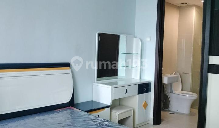 Apartemen Kondisi Full Furnish di Puri Mansion, Ada 2BR, Lokasi Strategis, Siap Huni, Terawat Dan Bagus
