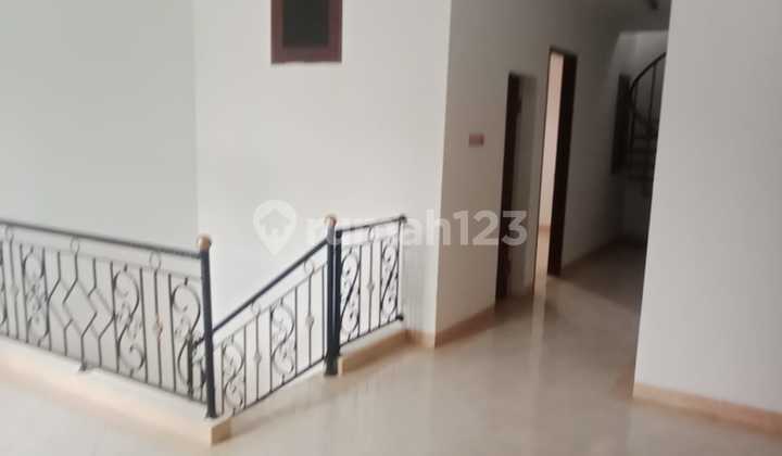 Rumah Taman Palem, Jakarta Barat 2