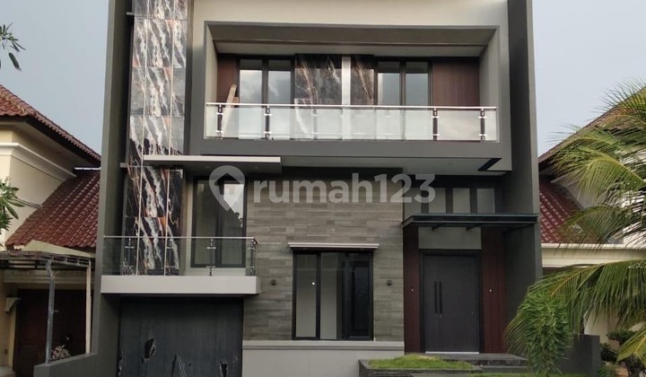 Rumah Baru Gress di Citraland Surabaya Barat 1