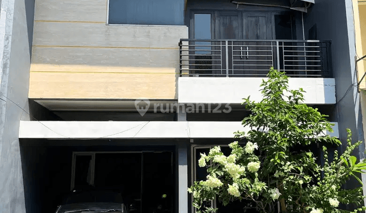 Rumah Minimalis di Urban Mansion Dharmahusada Dekat Atlas Dan Kampus Unair  1