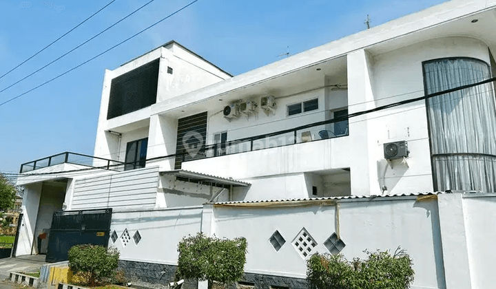 Rumah Mewah Hook Dharmahusada Indah Utara Dekat Galaxy Mall, Unair 2