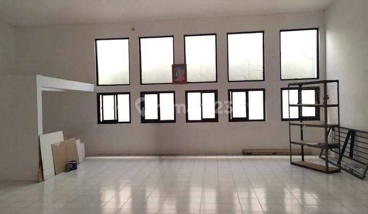 Rumah Ex Kantor di Tenggilis dekat Raya Jemursari 2