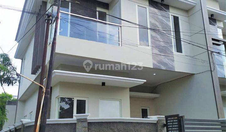 Rumah new minimalis di Sutorejo, lokasi sangat strategis dekat UNAIR KAMPUS C dan Galaxy Mall 2