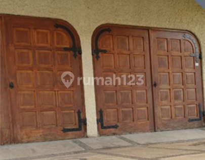 Comfortable & well-maintained residence with unique Spanish design in South Surabaya 2