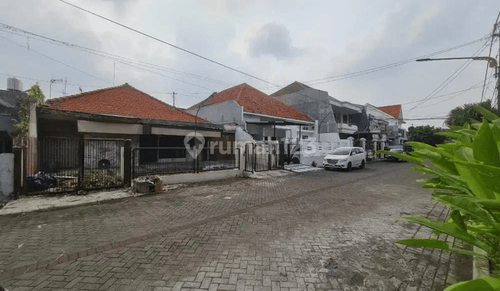 Rumah di Manyar Tirtomoyo Hitung Tanah, Dekat Sekolah Petra 1