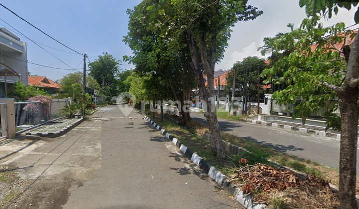 Rumah mewah habis renov di jalan kembar  penjaringan sari 2