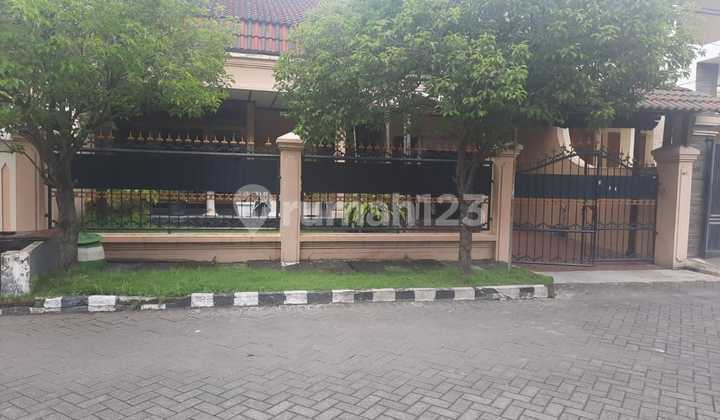 HUNIAN NYAMAN & TERAWAT ROW JALAN LEBAR DI GAYUNGSARI HUNIAN NYAMAN & TERAWAT ROW JALAN LEBAR DI GAYUNGSARI