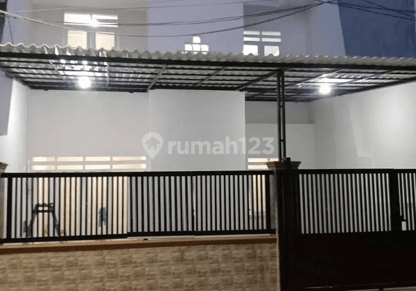 Rumah di Rungkut Asri Baru Renov Like New Siap Pakai 1