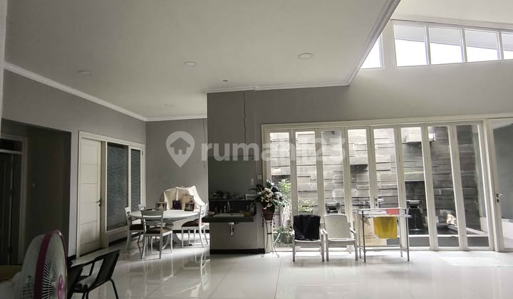 Rumah minimalis cakep di Medokan Asri dekat kampus UPN 2