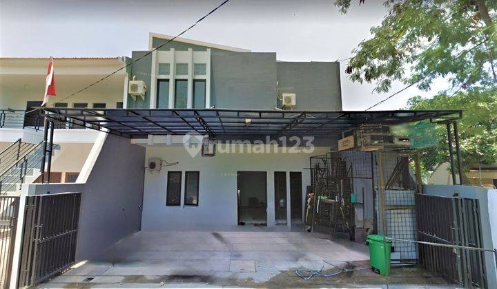 Rumah Terawat Cocok Untuk Kantor di Klampis Semolo Dekat Jalan Raya 1