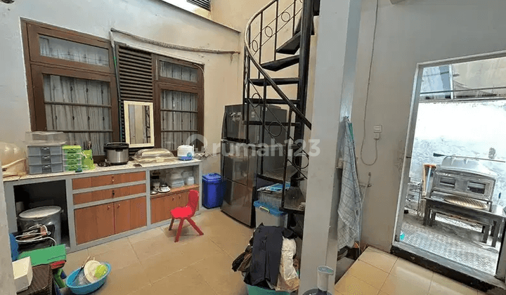 dapur rumah di wisma menanggal harapan