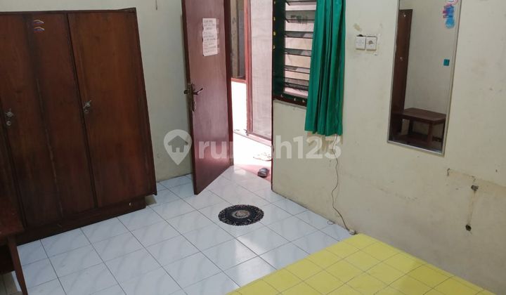 Boarding House Strategic Location Busy Street, No Banjir in Ketintang Surabaya 2