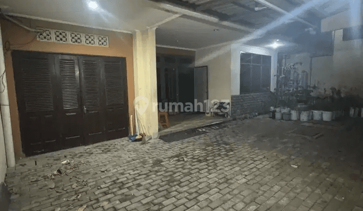 Rumah Bagus di Nirwana Eksekutif Row Jalan Kembar Dkt Merr 2