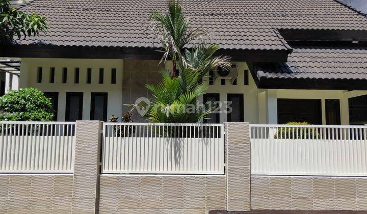 Rumah Minimlis di Kebonsari Elveka, Dekat Gayungsari 2