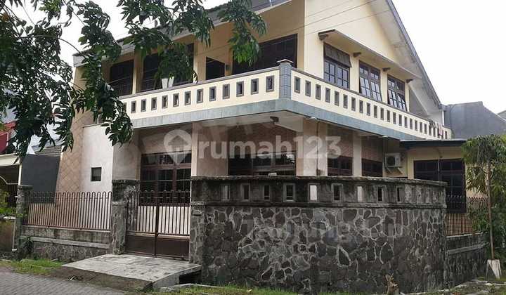 Rumah Hook di Sutorejo, Cocok di Jadikan Rumah Kos, Dekat Kampus Rumah Hook di Sutorejo, Cocok di Jadikan Rumah Kos, Dekat Kampus
