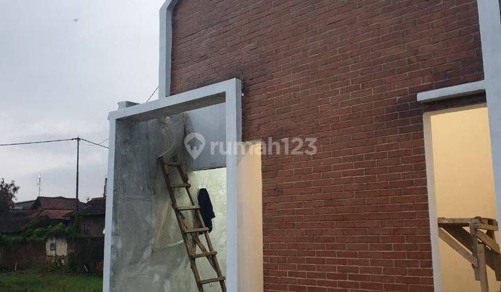 Dijual Rumah Cantik Gaya Scandinavia Di Pusat Kota Ciparay Dekat Jalan Provinsi SHM  9