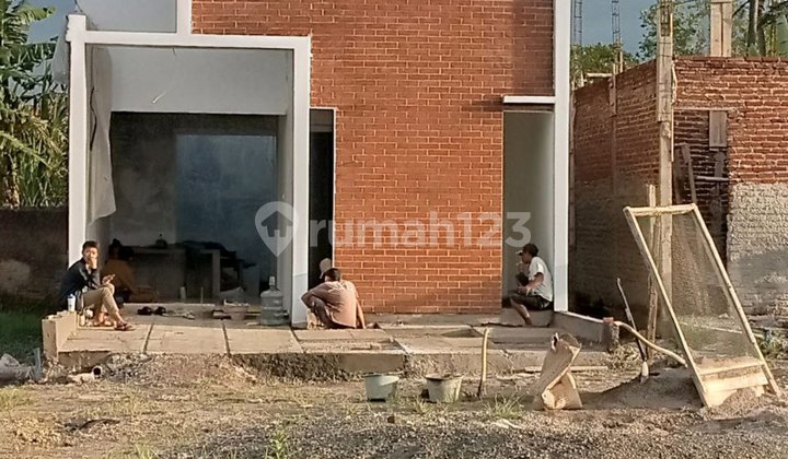 Dijual Rumah Cantik Gaya Scandinavia Di Pusat Kota Ciparay Dekat Jalan Provinsi SHM  11
