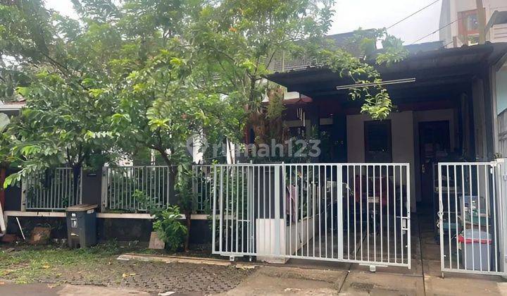 Rumah 1 Lantai Rapi Di Kencana Loka, Bsd  1