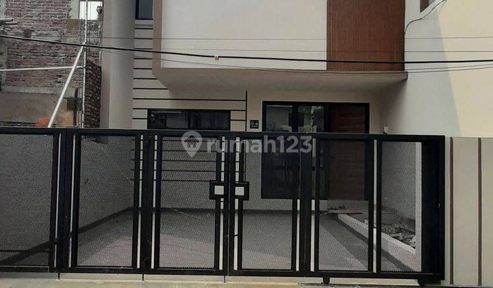 Rumah baru 2 lantai siap huni di Regency Melati Mas Serpong  1