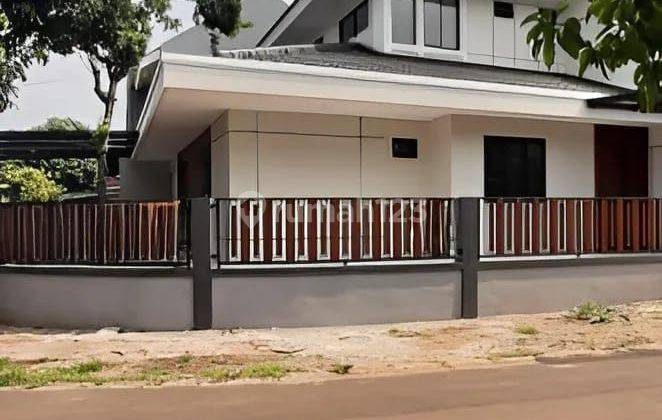 Rumah baru siap huni di Kencana Loka BSD 2