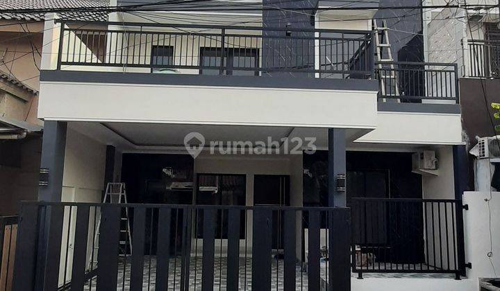 Rumah 2 lantai siap huni di Regency Melati Mas Serpong  1