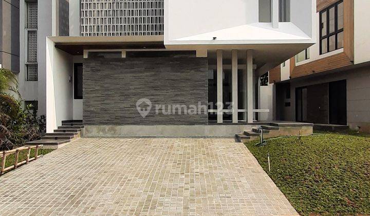 Rumah Minimalis Modern Siap Huni Di Bsd City 1