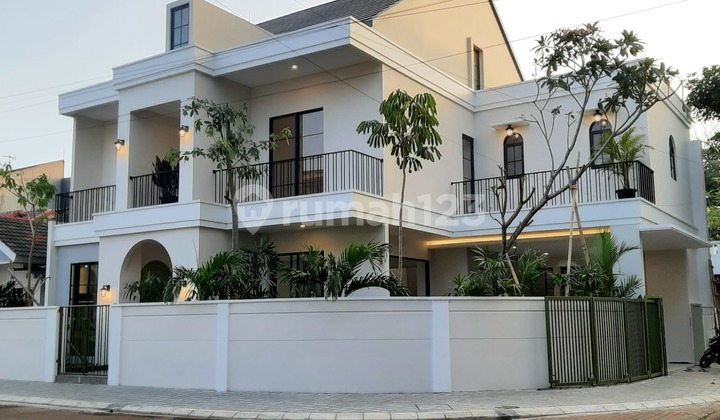 Rumah Tropis Minimalis Elegan Di Kencana Loka Bsd Rumah Tropis Minimalis Elegan Di Kencana Loka Bsd