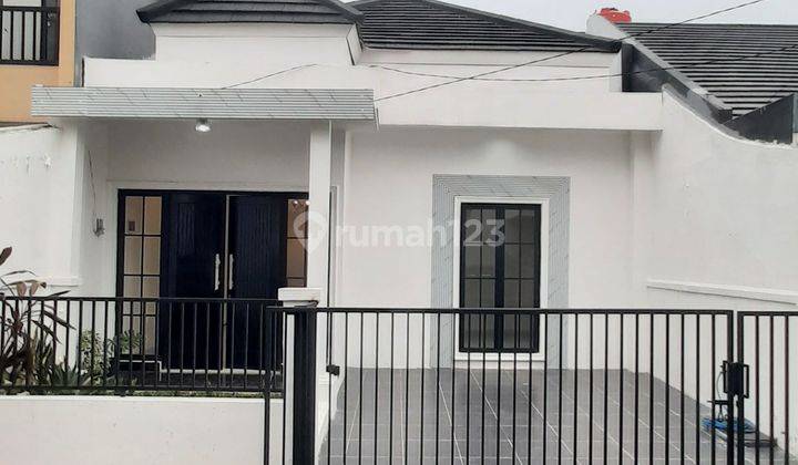 Rumah Baru Siap Huni Di Griya Loka, Bsd  1