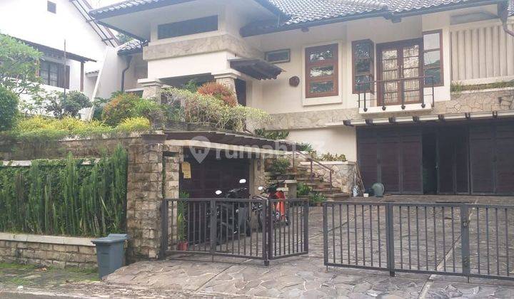 Rumah Bagus Exclusive 2.5 Lantai Di Taman Tirta Golf Bsd  1