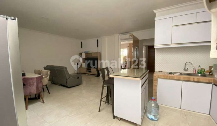 Ready-to-Occupy House in the Elite Cluster of Sawangan Depok 2