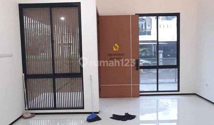 Rumah Modern Minimalis 2 Lantai Siap Huni Di Bsd 2