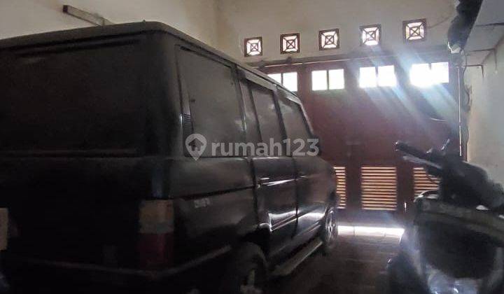 Rumah Nyaman Terawat di Jl Kembar Bandung 2