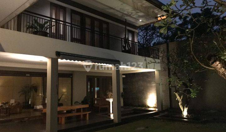 Dijual Rumah Modern di Eyckman Bandung 1