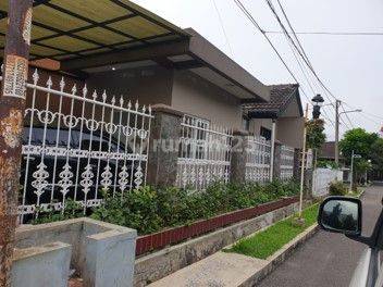 Rumah di Jl Jupiter Sayap Margahayu Ciwastra Bandung 1