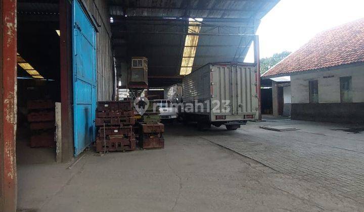 Pabrik + Kantor Luas di Gempol Sari Bandung 2