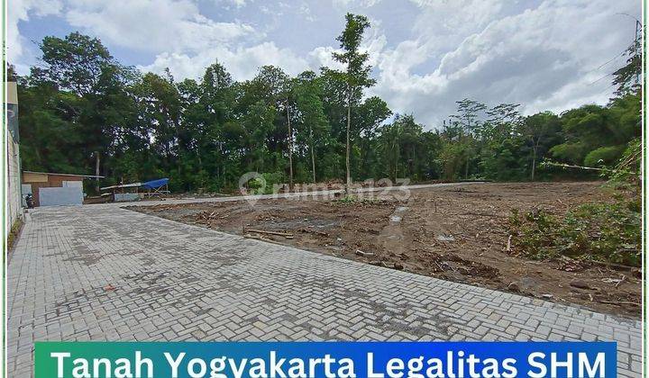 Utara kampus UGM Tanah Strategis di Jl. Kaliurang Km. 13 Sleman  2