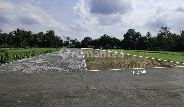 Land in Jogja Sleman, 2 Million, 130 Meters on Degolan Main Road Land in Jogja Sleman, 2 Million, 130 Meters on Degolan Main Road