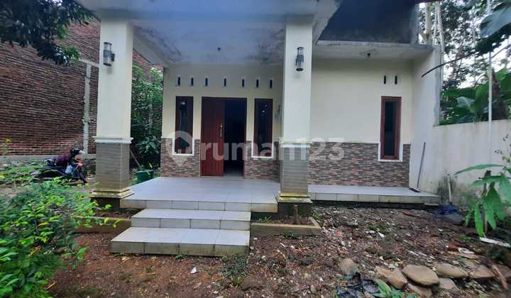 Dijual Rumah 4 Menit Alun Alun Batang, Siap Balik Nama 2