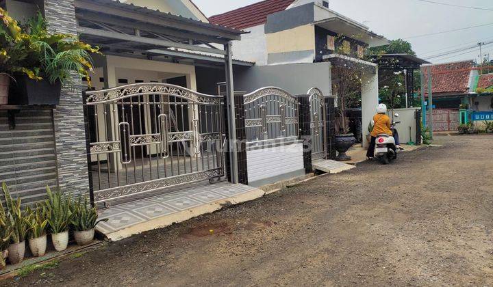 Jual Hunian Cantik Dekat Alun Alun Kajen Pekalongan, SHM 1