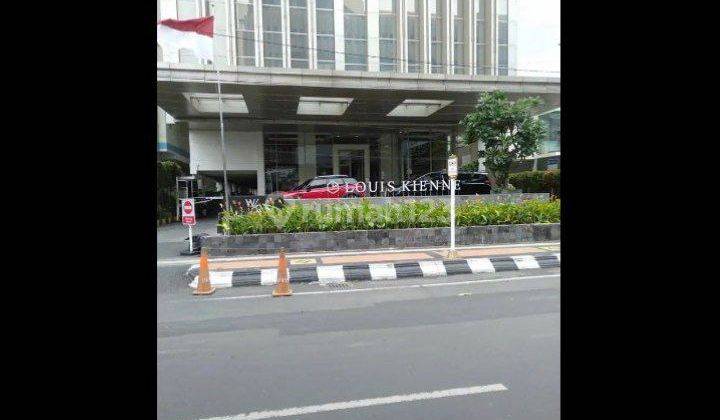 Apartement Louis Kienne Furnished View Simpang 5 Semarang 9