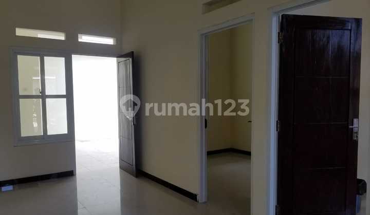 Di Salatiga, Menikah Wajib Punya Rumah Sendiri 7