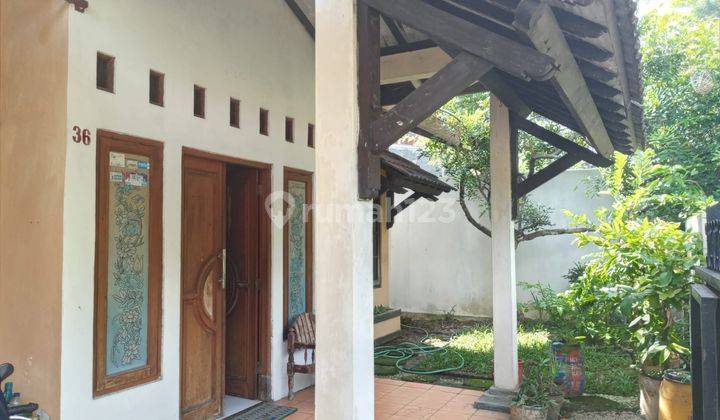 Rumah Selangkat Kampus Unisbank di Sampangan, Semarang SHM Ready 2