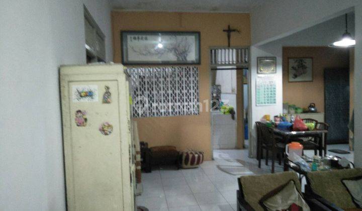 Rumah Selangkat Kampus Unisbank di Sampangan, Semarang SHM Ready 6